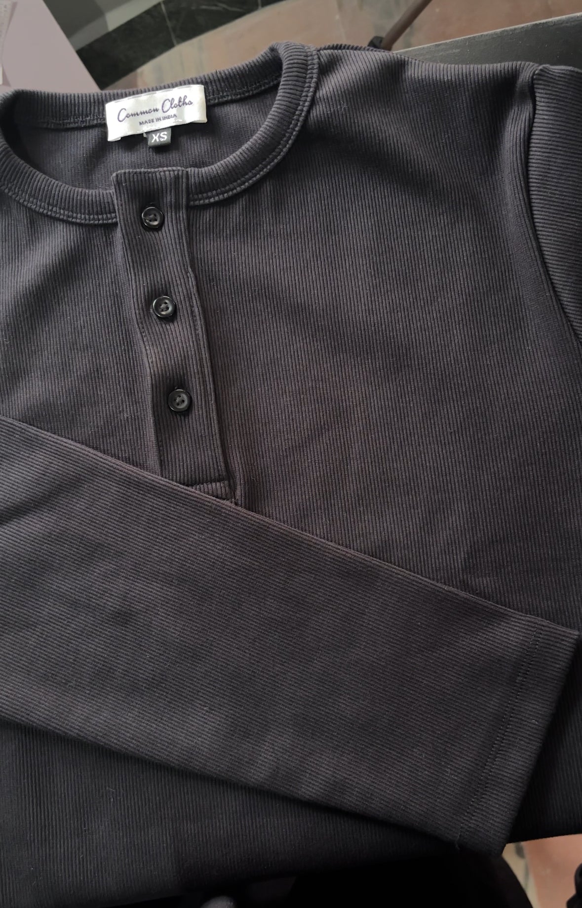 CLASSIC HENLEY